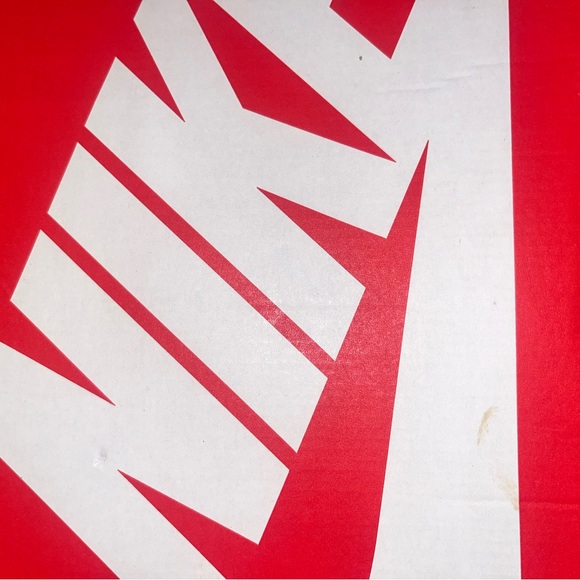 Nike air more size 10.5 - Picture 4 of 4